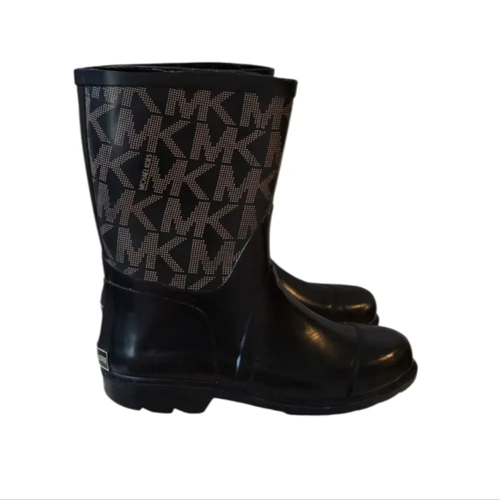 Michael Kors ~durable waterproof